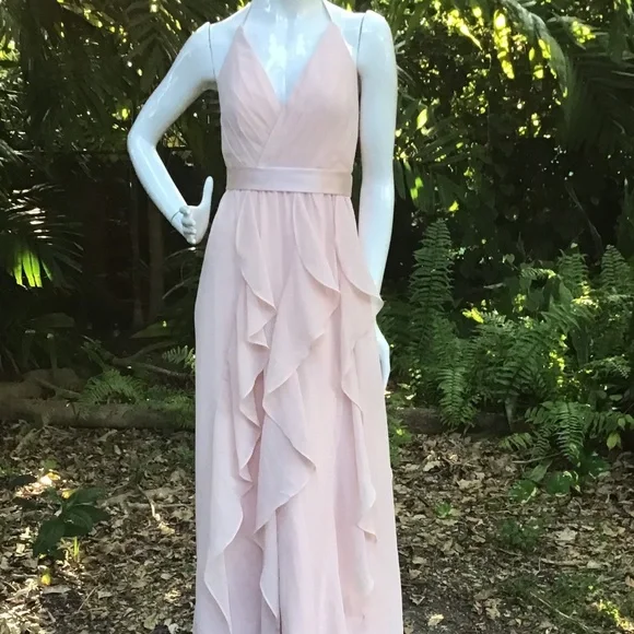 linen v neck dress The Linen V-Neck Maxi Dress